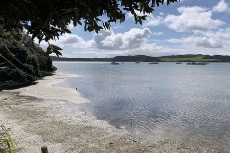 Photo of property in 4 Harbour View Road, Pukenui, 0484