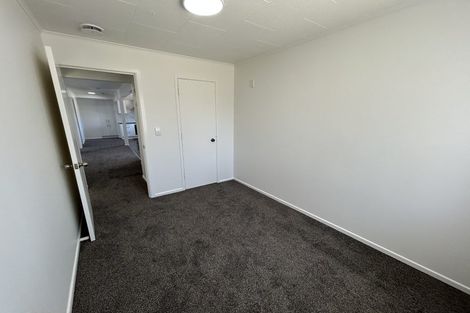 Photo of property in 393 West Coast Road, Glen Eden, Auckland, 0602