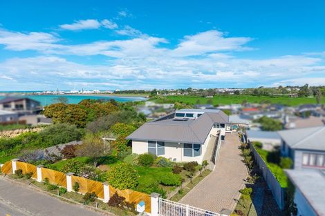 Photo of property in 11 Waimataitai Street, Waimataitai, Timaru, 7910