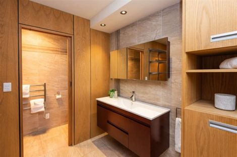 Photo of property in 1 Henridge Place, Avonhead, Christchurch, 8042