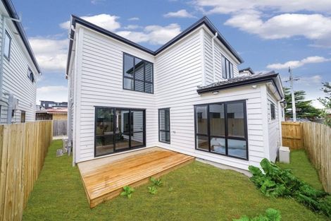 Photo of property in 115b Russell Road, Manurewa, Auckland, 2102