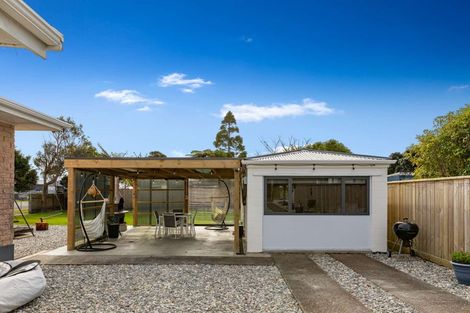 Photo of property in 20 Cook Street, Carters Beach, Westport, 7825