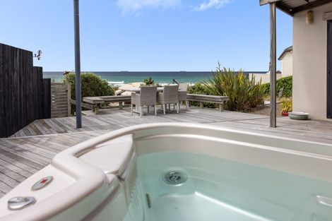 Photo of property in 169c Oceanbeach Road, Mount Maunganui, 3116