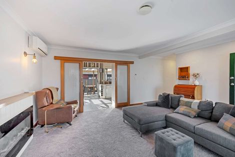 Photo of property in 114 Wharerangi Road, Greenmeadows, Napier, 4112