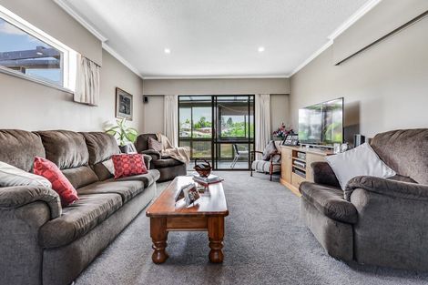 Photo of property in 13 Mcgregor Place, Hillcrest, Hamilton, 3216