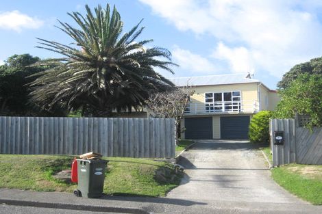 Photo of property in 6 Thornley Street, Titahi Bay, Porirua, 5022