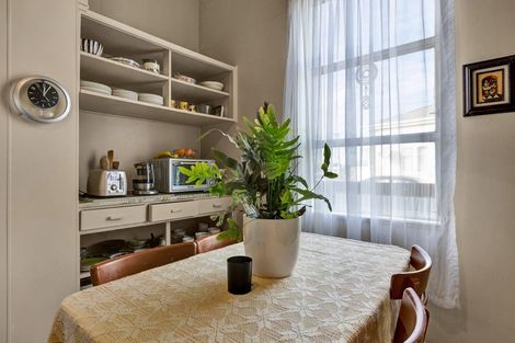 Photo of property in 49 Egmont Street, Hawera, 4610