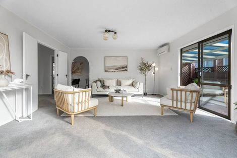 Photo of property in 1/4 Bowling Avenue, Epsom, Auckland, 1023