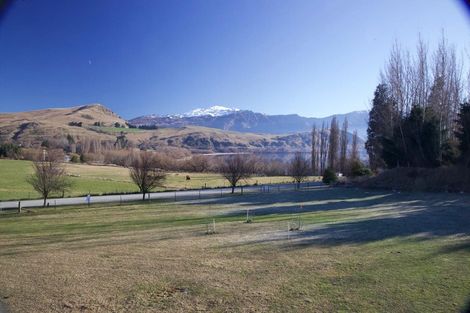 Photo of property in 53 Alec Robins Road, Lake Hayes, Queenstown, 9371