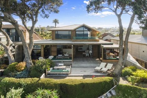 Photo of property in 18a Marellen Drive, Red Beach, 0932