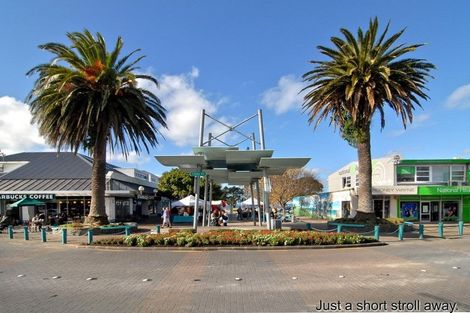 Photo of property in Bay Palms Apartments, 8/30b Bute Road, Browns Bay, Auckland, 0630