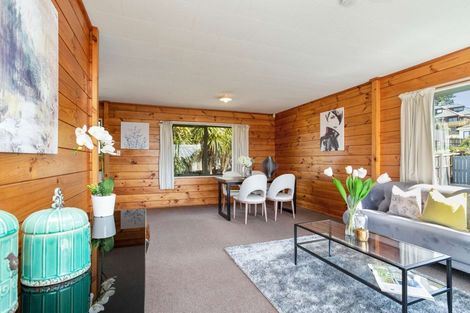 Photo of property in 1/3 Jumento Place, Unsworth Heights, Auckland, 0632