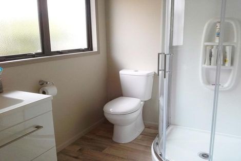 Photo of property in 176c Heta Road, Highlands Park, New Plymouth, 4312