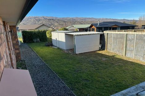 Photo of property in 10 Missy Crescent, Mount Pisa, Cromwell, 9383