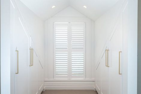 Photo of property in 247 Tinakori Road, Thorndon, Wellington, 6011