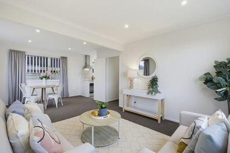 Photo of property in 8a Ceres Crescent, Johnsonville, Wellington, 6037