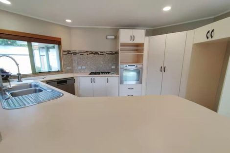 Photo of property in 2/39 Gibraltar Street, Howick, Auckland, 2014