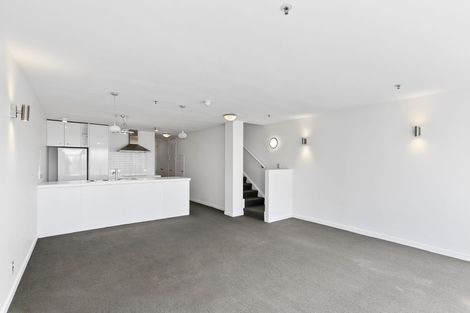 Photo of property in Montreaux Apartments, 10j/164 The Terrace, Wellington Central, Wellington, 6011