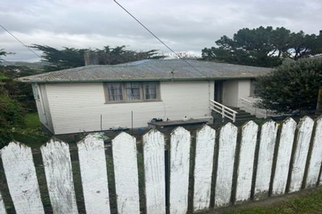 Photo of property in 31 Dorset Grove, Cannons Creek, Porirua, 5024