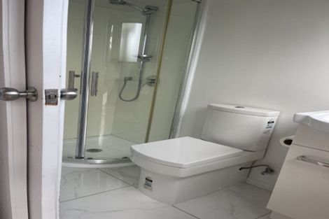 Photo of property in 49 Tawa Road, Kumeu, 0891