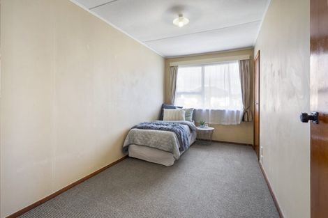 Photo of property in 55 Lismore Street, Merrilands, New Plymouth, 4312