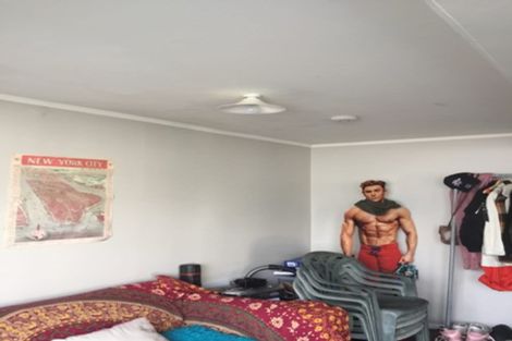 Photo of property in 19 Hania Street, Mount Victoria, Wellington, 6011