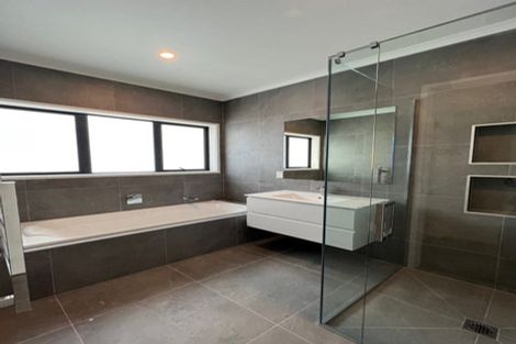 Photo of property in 31a Leathem Crescent, Pokeno, 2402