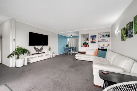 Photo of property in 3/64 Hattaway Avenue, Bucklands Beach, Auckland, 2012