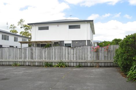 Photo of property in 30f Wellington Street, Pukekohe, 2120