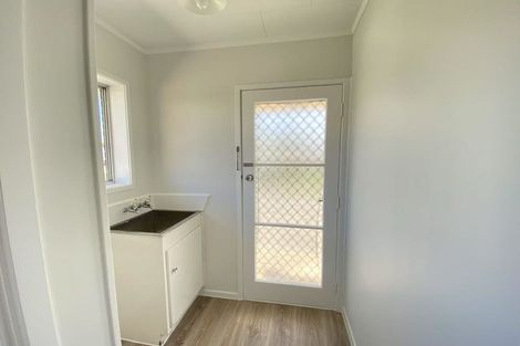 Photo of property in 1/36 Blacklock Avenue, Henderson, Auckland, 0612