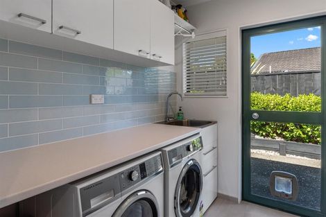 Photo of property in 33 Landing Drive, Albany, Auckland, 0632