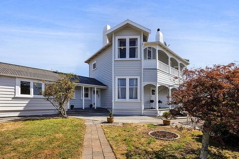 Photo of property in 68 Collins Street, Hawera, 4610