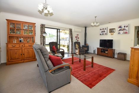 Photo of property in 10a Taylor Street, Carterton, 5713