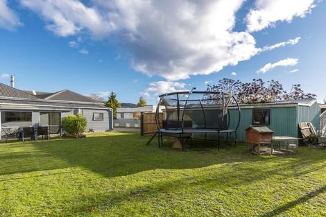 Photo of property in 11 Coronation Street, Waimate, 7924