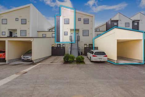 Photo of property in 17 Kanuka Road, Hobsonville, Auckland, 0616