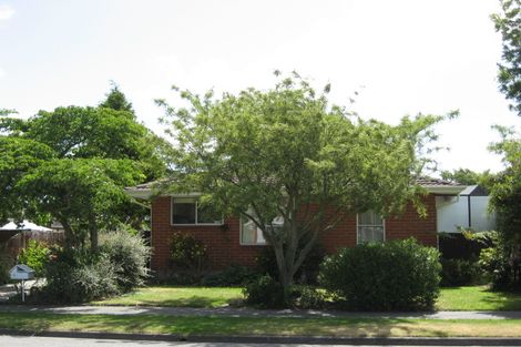 Photo of property in 1/3 Karnak Crescent, Russley, Christchurch, 8042