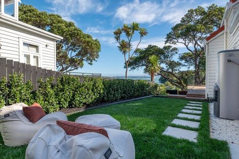 Photo of property in 5/30 Clarence Road, Northcote Point, Auckland, 0627