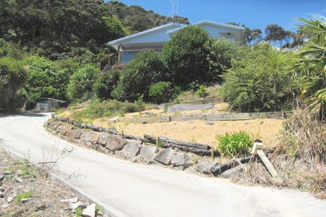 Photo of property in 13 Bush Point Road, Cable Bay, 0420