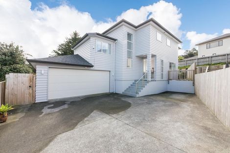 Photo of property in 102a San Marino Drive West, Henderson, Auckland, 0612