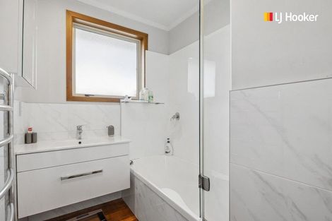 Photo of property in 73 Mckerrow Street, Shiel Hill, Dunedin, 9013