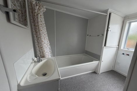 Photo of property in 27 Paremata Crescent, Paremata, Porirua, 5024