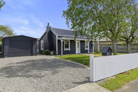 Photo of property in 35 Frederick Street, Carterton, 5713