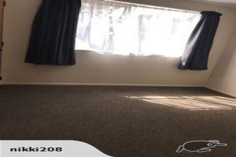 Photo of property in 27 Harris Road, Mount Wellington, Auckland, 1051