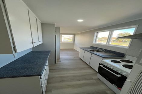 Photo of property in 7 Moncrieff Avenue, Clendon Park, Auckland, 2103