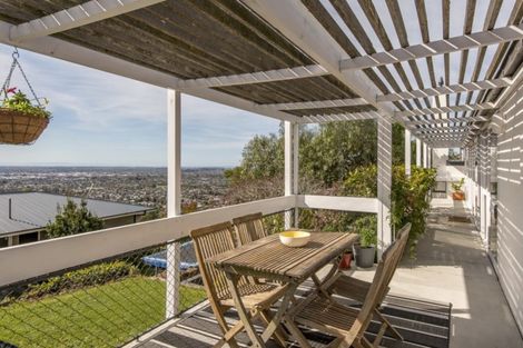 Photo of property in 28 Kidson Terrace, Cashmere, Christchurch, 8022
