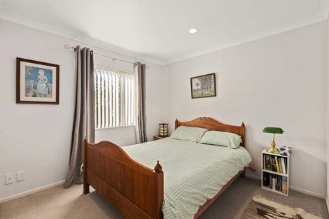 Photo of property in St Peters Apartments, 11/5a Stephen Street, Johnsonville, Wellington, 6037