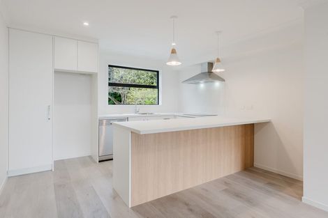 Photo of property in 1/12 Ruakiwi Road, Hamilton Lake, Hamilton, 3204