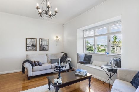 Photo of property in 364 River Road, Claudelands, Hamilton, 3214