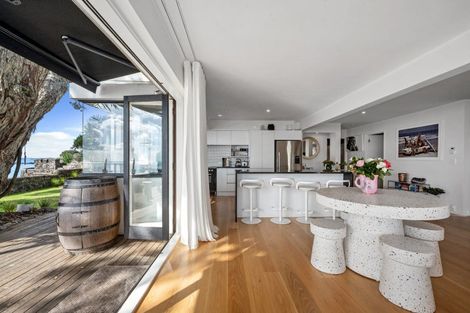 Photo of property in 2/259 Hurstmere Road, Takapuna, Auckland, 0622