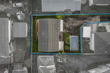 Photo of property in 2/30 Selwyn Crescent, Forrest Hill, Auckland, 0620